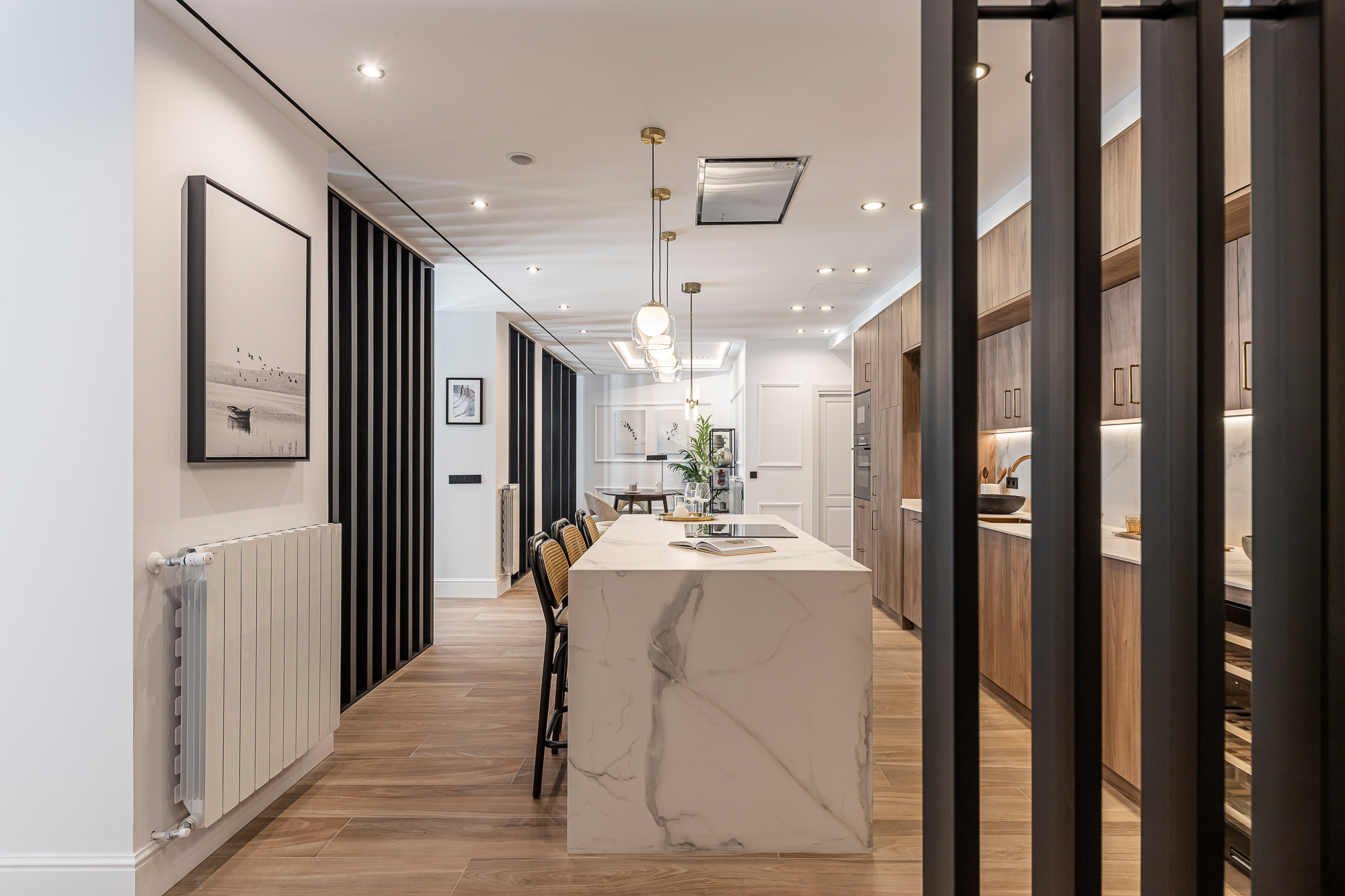 Electrodomésticos premium integrados en cocina a medida Madrid - Velzia Group
